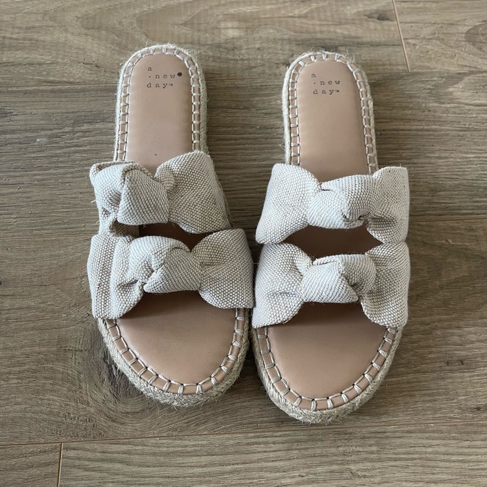 WOMENS A New Day sandals